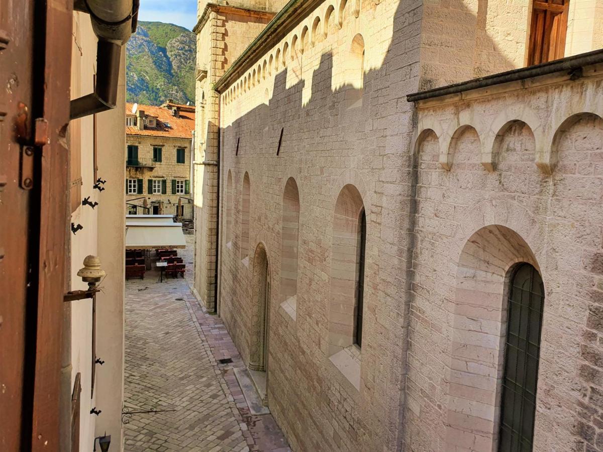 St.Tripun Apartment Cattaro Esterno foto