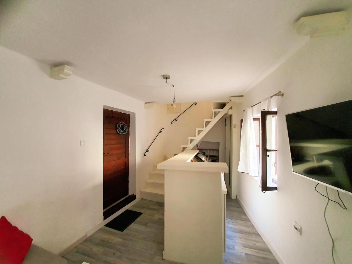 St.Tripun Apartment Cattaro Esterno foto